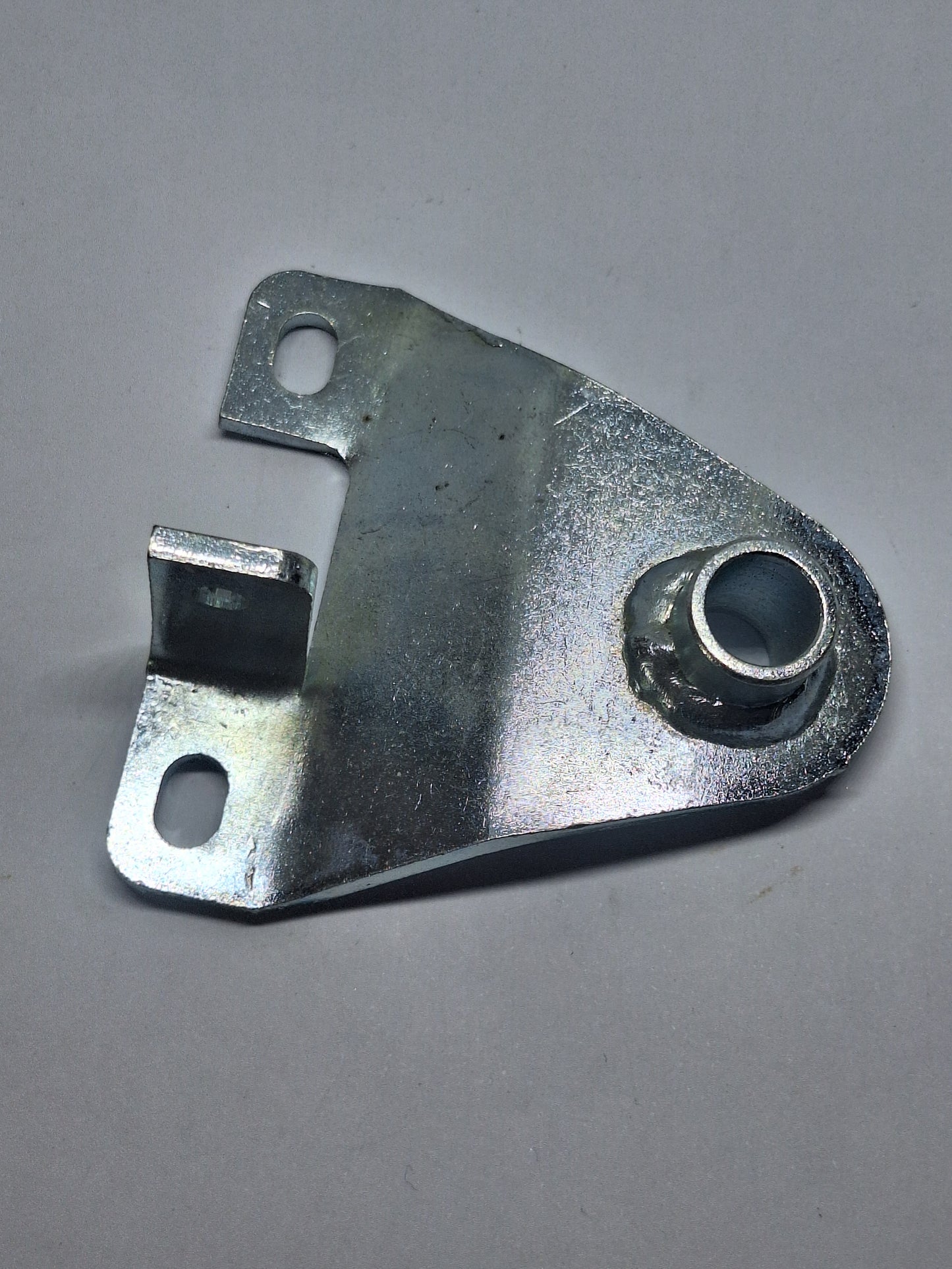 Uitlaat bevestigingsplaat Tomos 4L ( 205.896 )