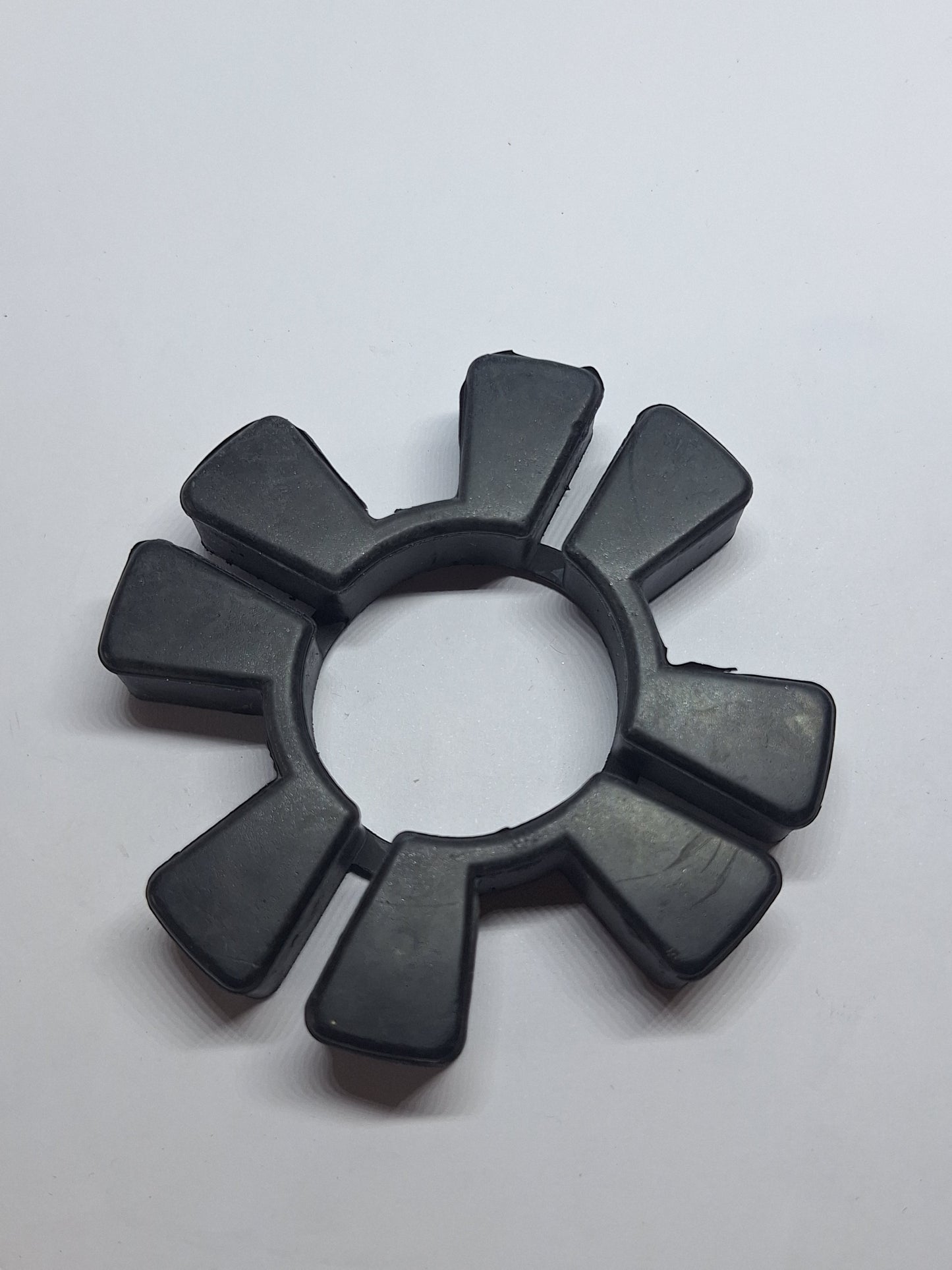 Achterwielrubber achtertandwiel Tomos 4L / APN (205.745)