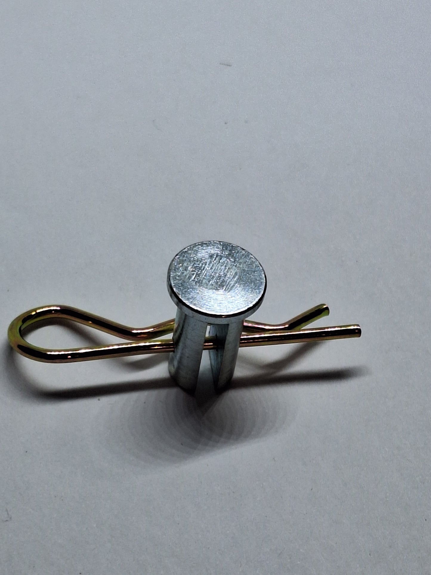 Tonnetje achterremkabel Tomos 4L / APN met speld