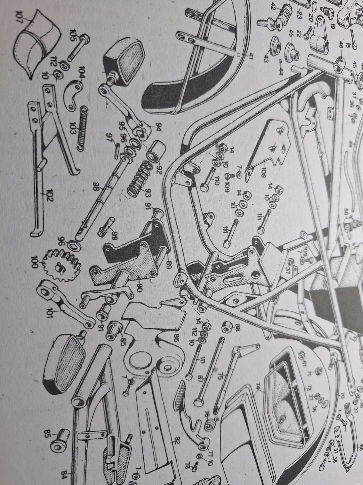 Trapashouder set links + rechts Benelli / MotoBi / Moto Guzzi