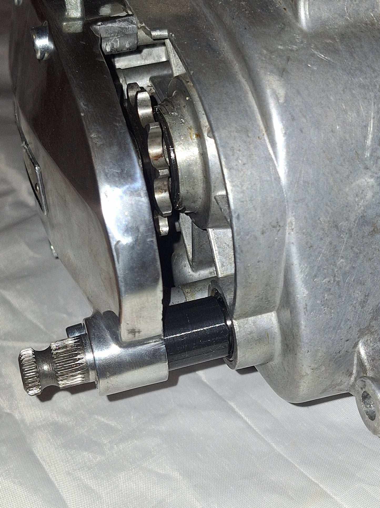 Kettinggeleider kickstartas Benelli / MotoBi / Moto Guzzi
