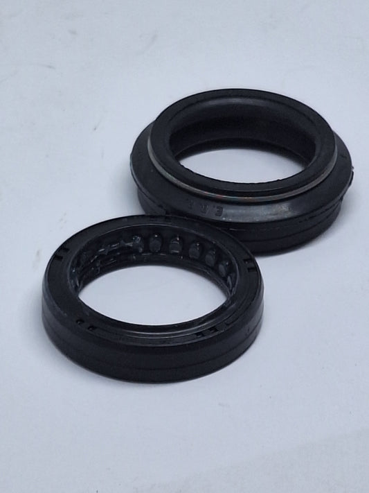 Voorvork Tomos A3 / A35 nieuw model keerring / stofrubber EBR