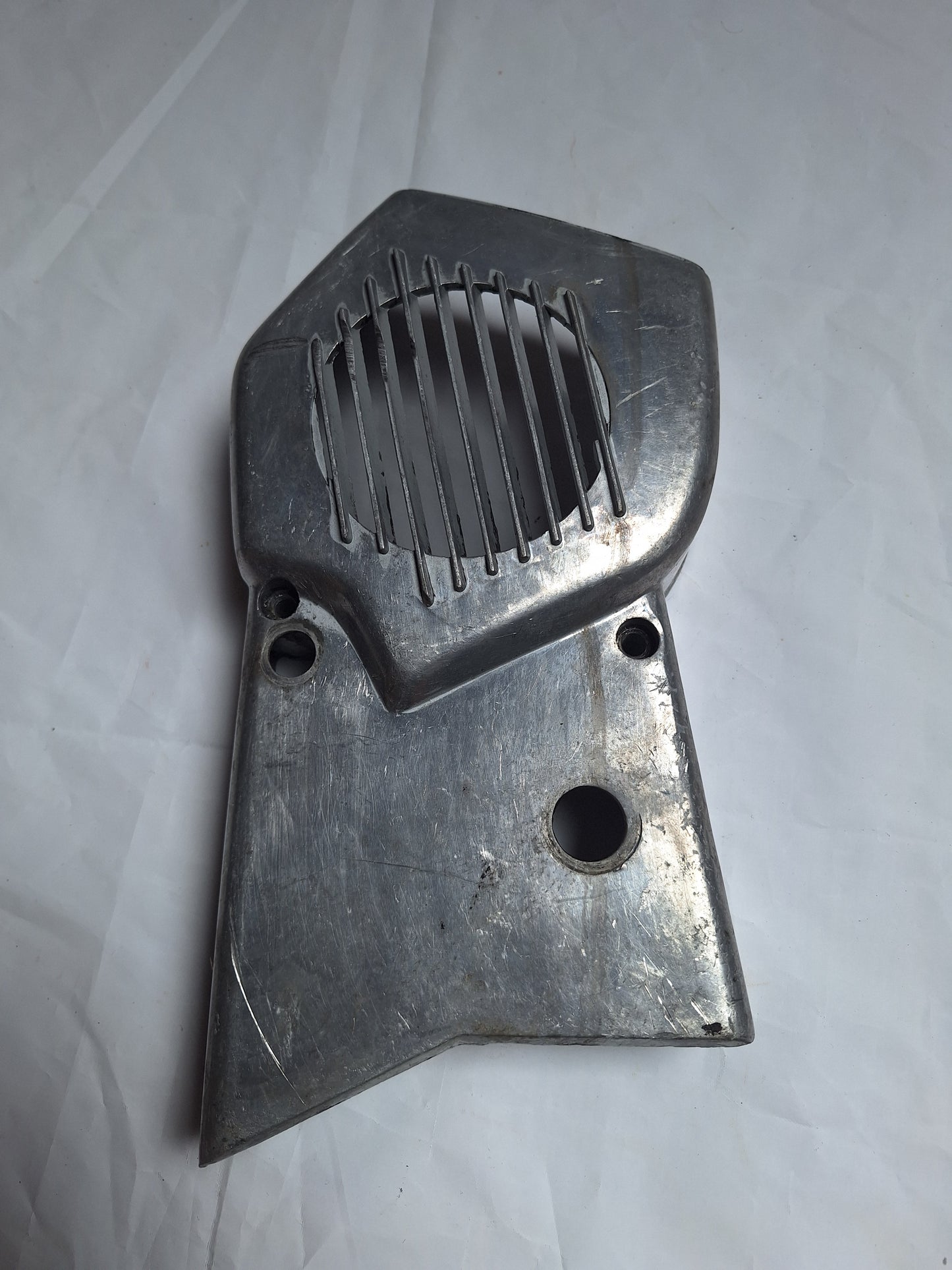Vliegwieldeksel Tomos 4L schade 2e hands (2)