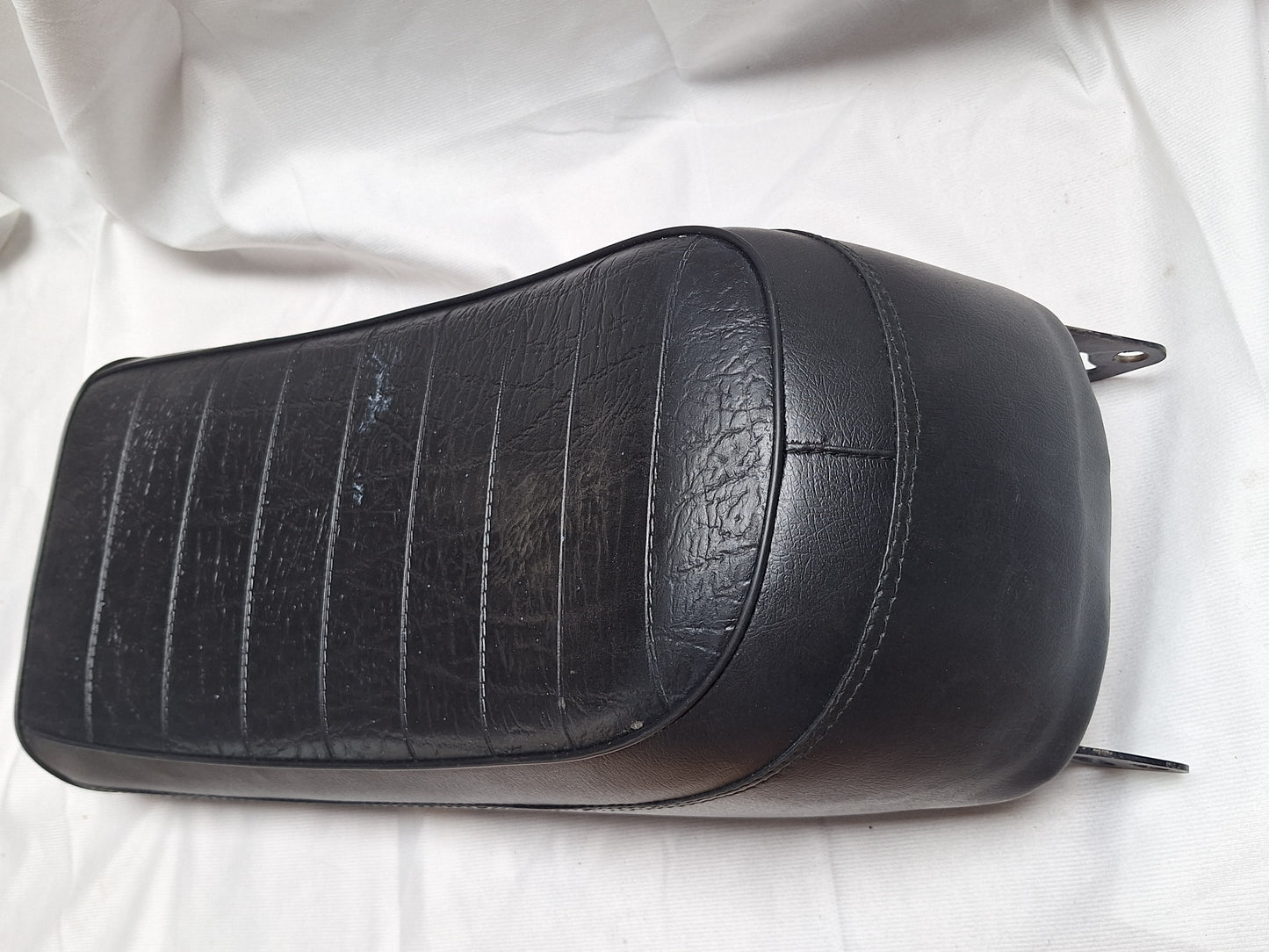 Buddyseat Benelli / MotoBi / Moto Guzzi 50 Cross oud type NOS