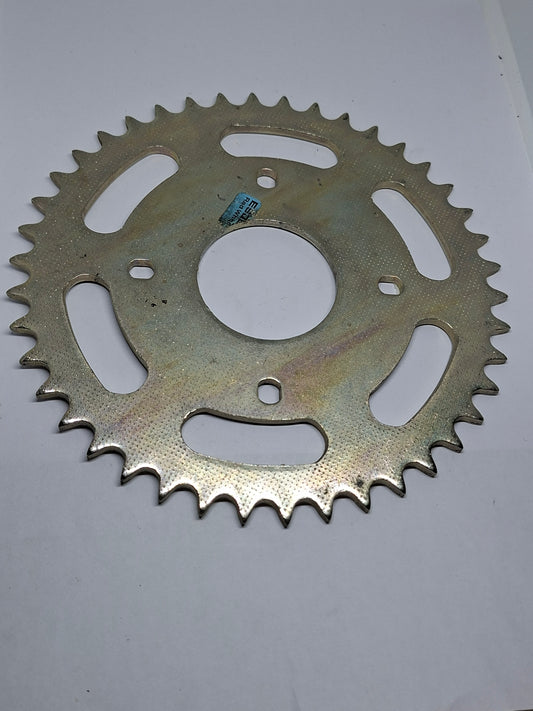 Achtertandwiel 42 Tands Benelli / MotoBi / Moto Guzzi 415