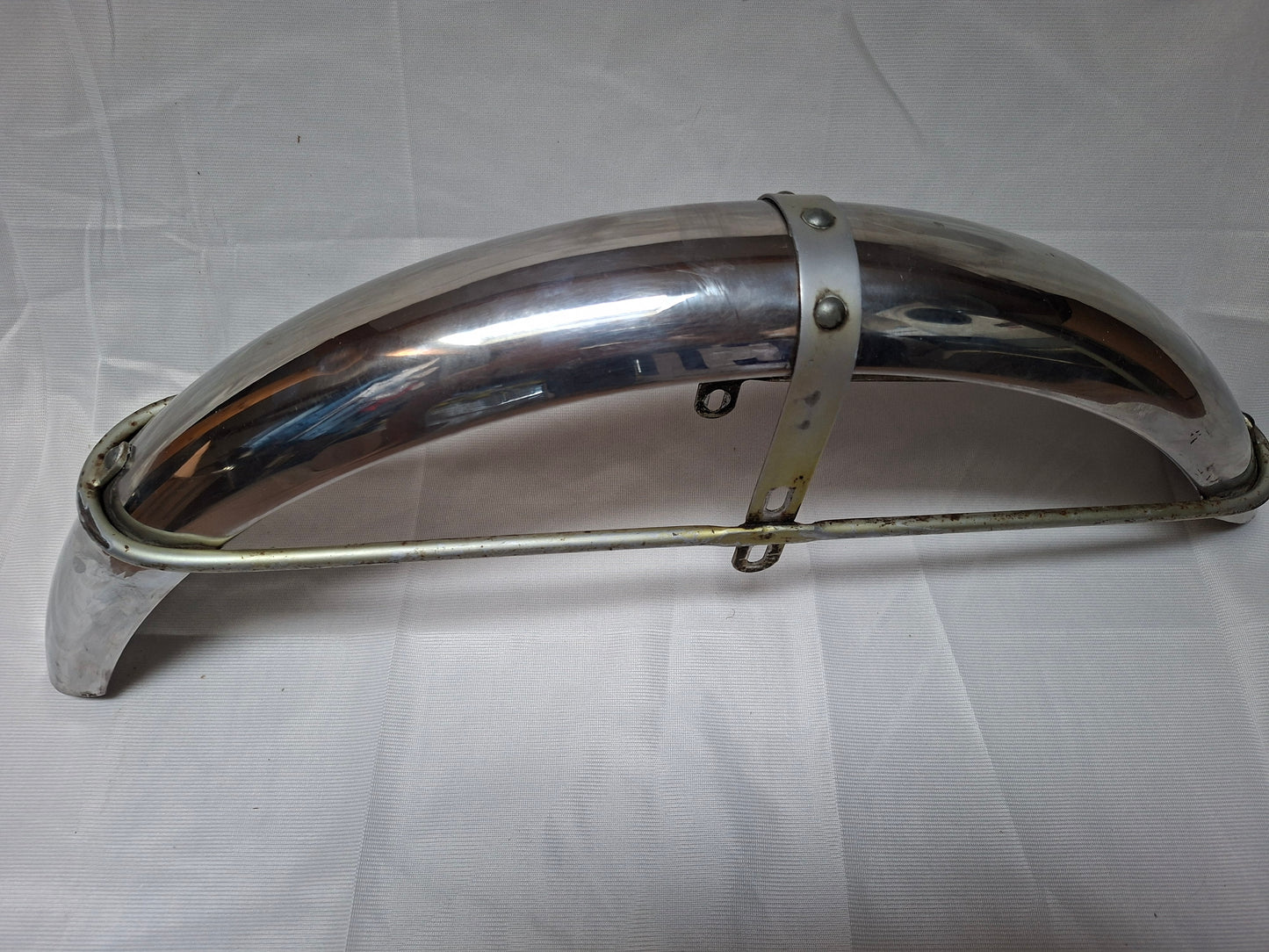 Voorspatbord Benelli oud model (50 / 60's)
