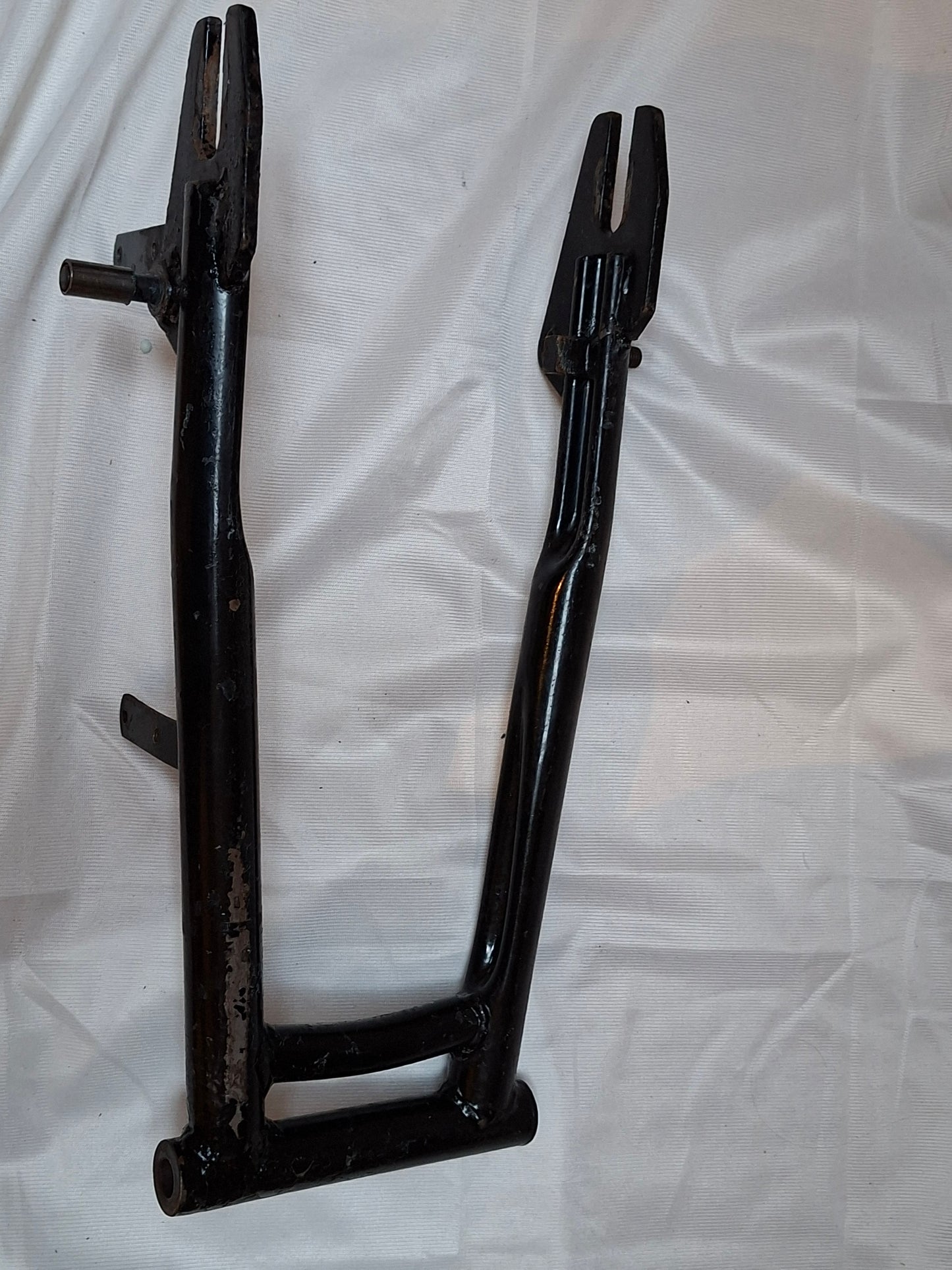 Achterbrug Benelli / MotoBi / Moto Guzzi 50 / 125 cc 2e hands