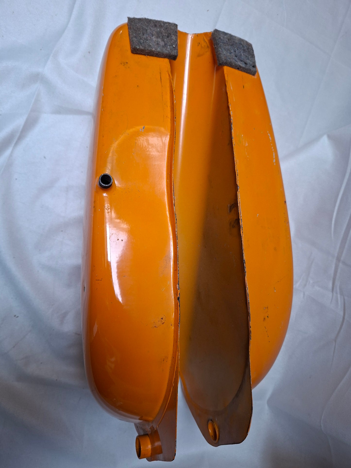 Benzinetank Benelli / MotoBi / Guzzi 50 Cross Oranje NOS