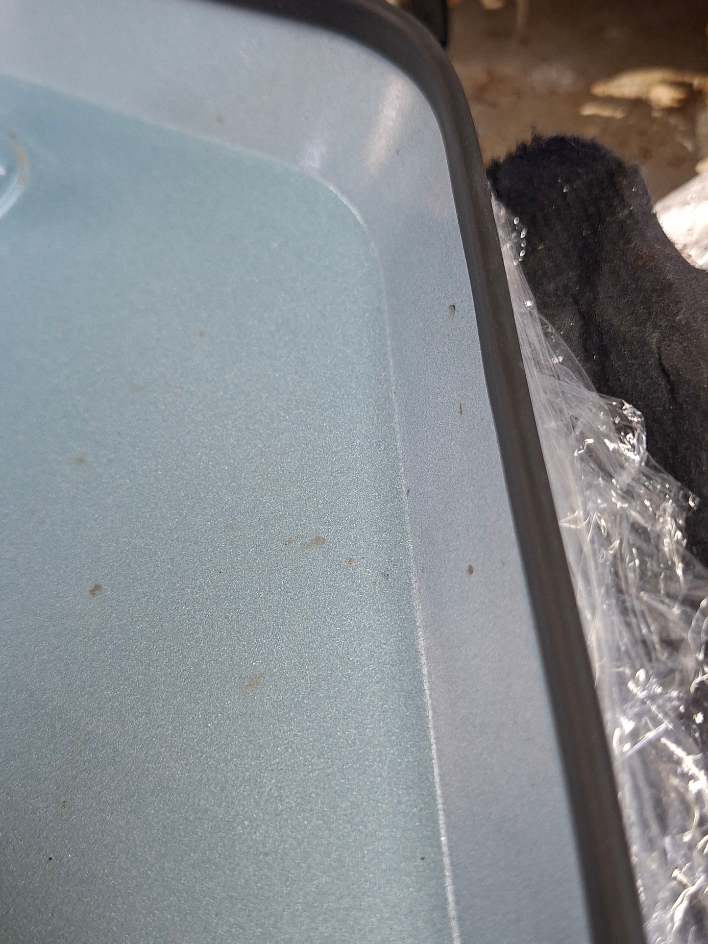 Zijkap rubber zwart U-vorm Benelli / MotoBi / Moto Guzzi, 1 meter