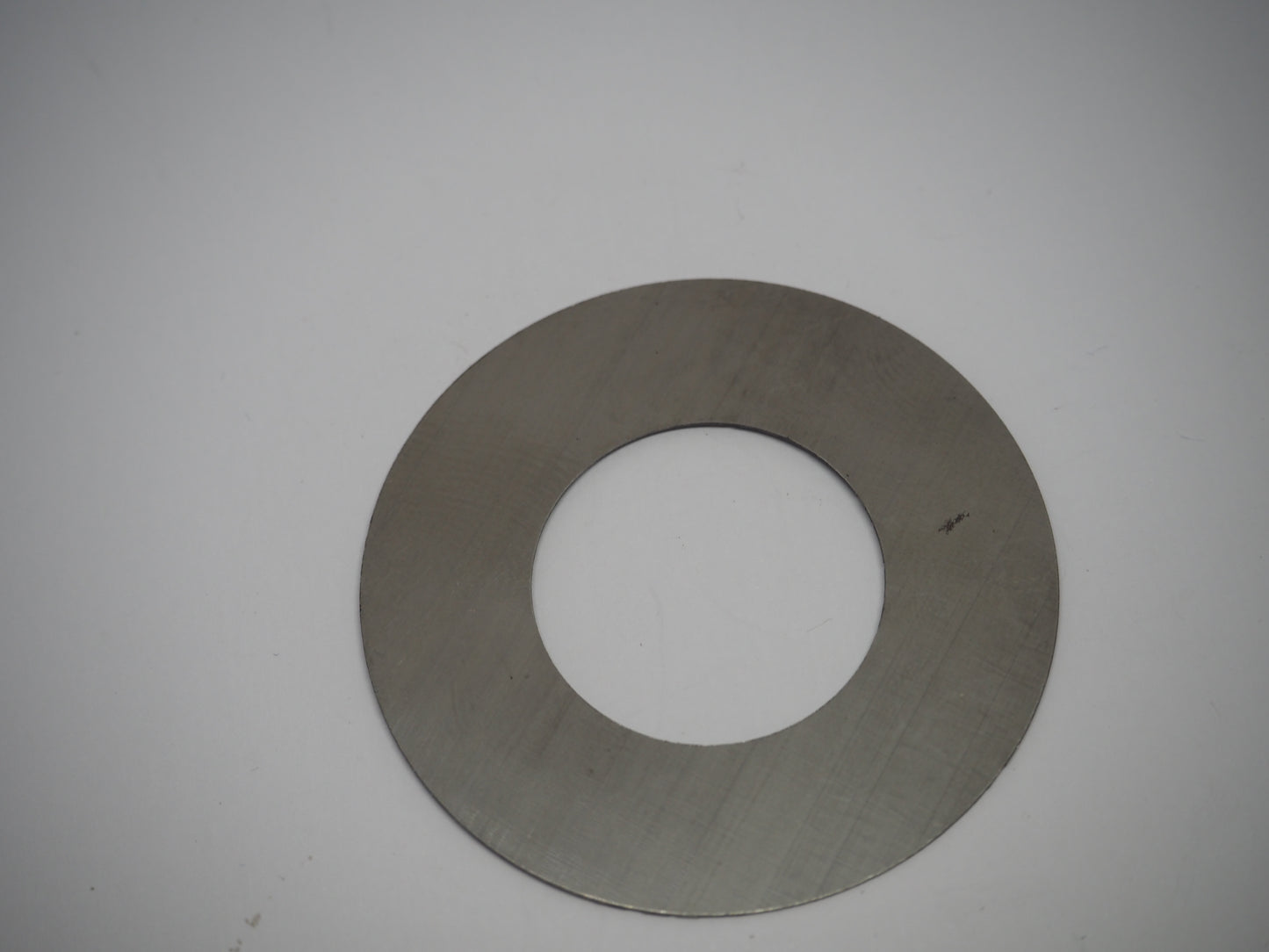 Veerschijf tussen koppelingsplaten Tomos 4/5 versnellingen per stuk (25x50x0,2mm) (208.011)