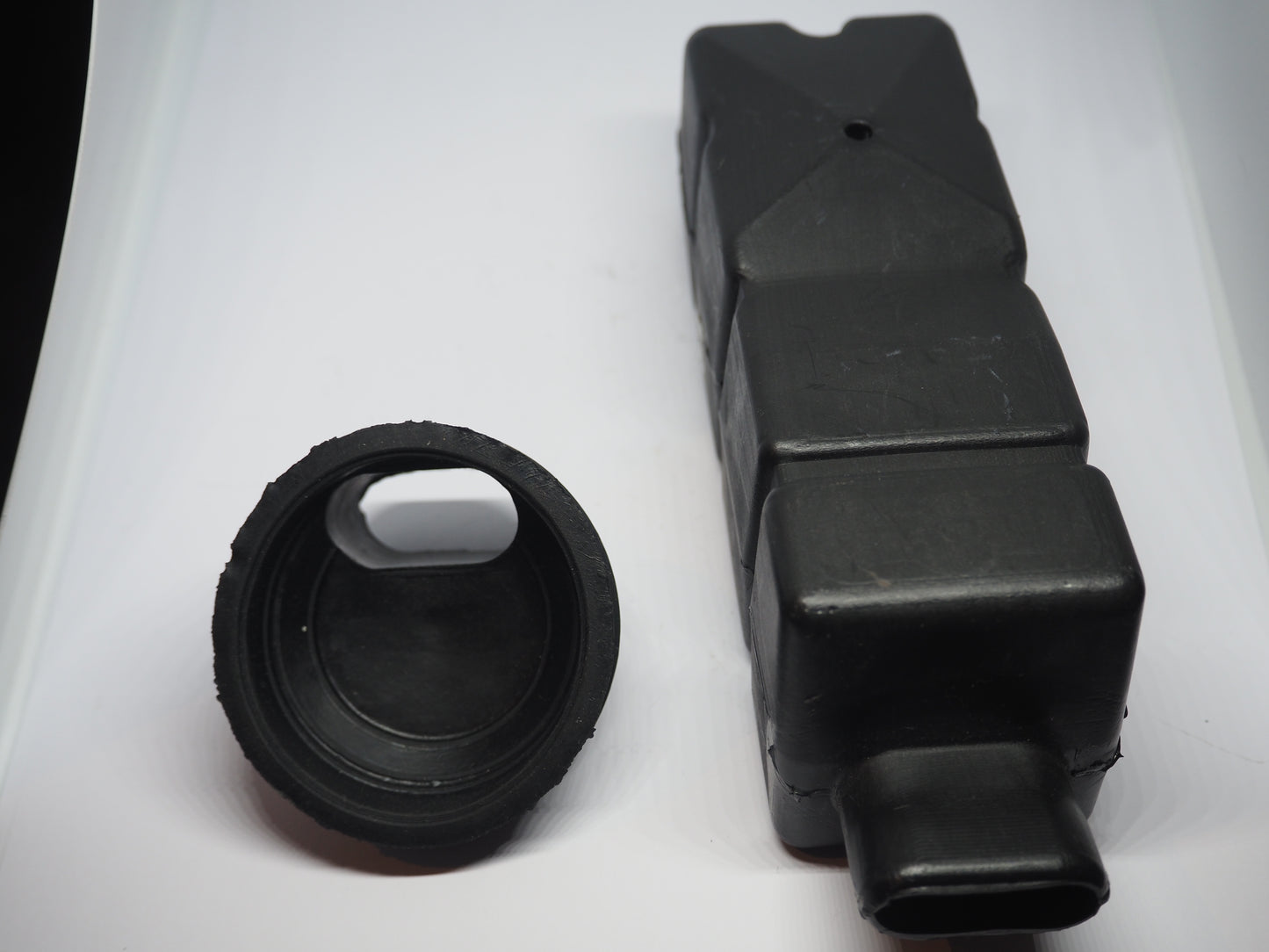 Ruisbox / luchtfilterhuis Tomos A3 S25 Dellorto SHA met aanzuigrubber ovaal