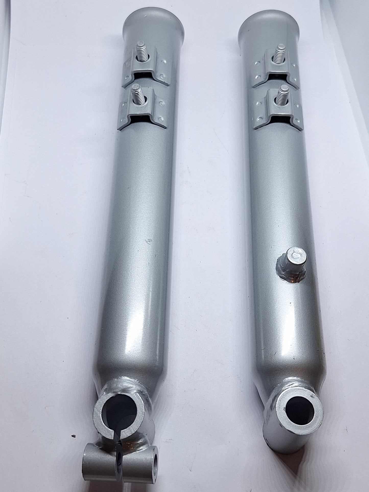 Onderpoot set Benelli / MotoBi / Moto Guzzi