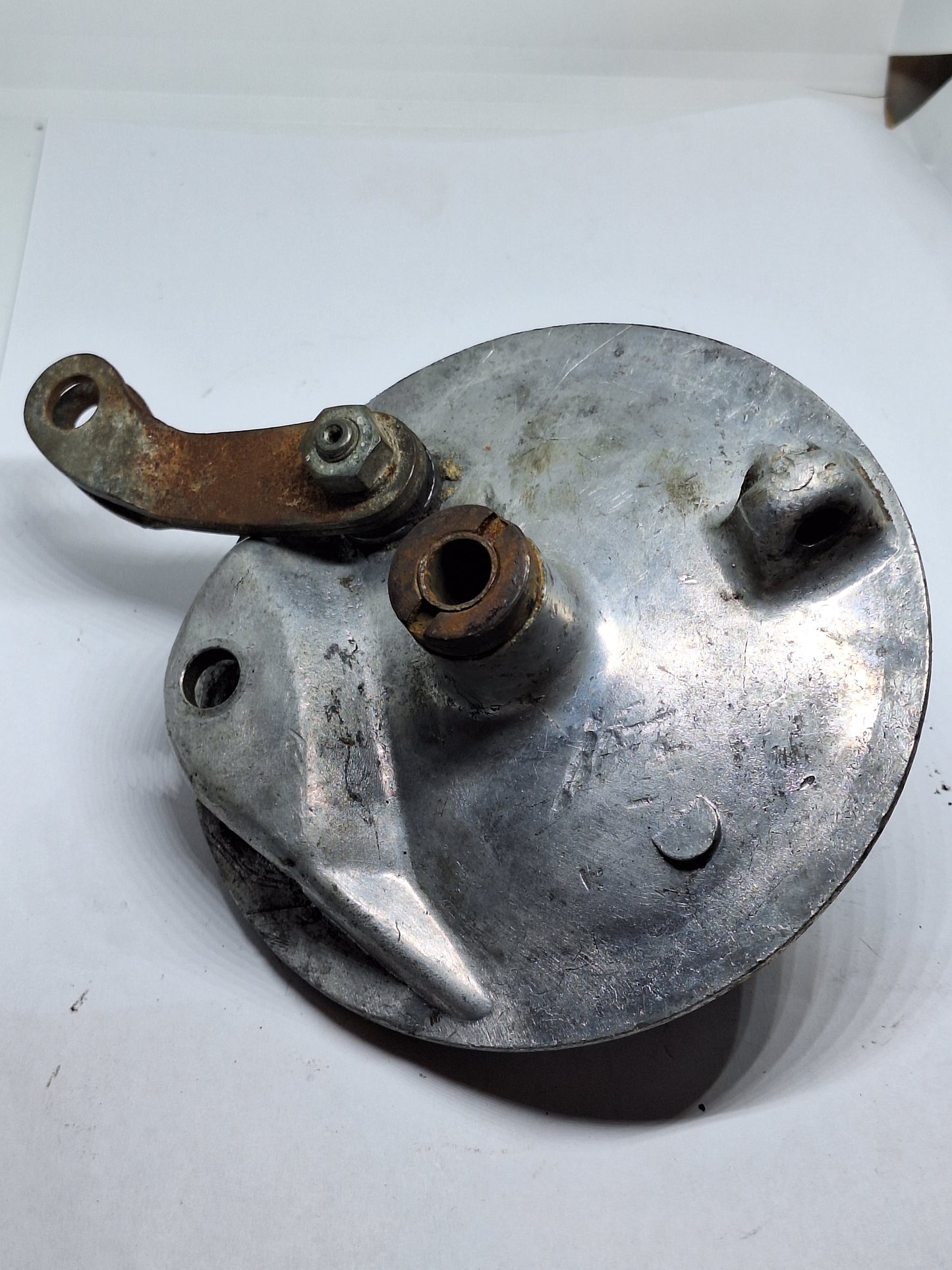 Remankerplaat achterwiel Tomos 2L / 3L / Puch MV
