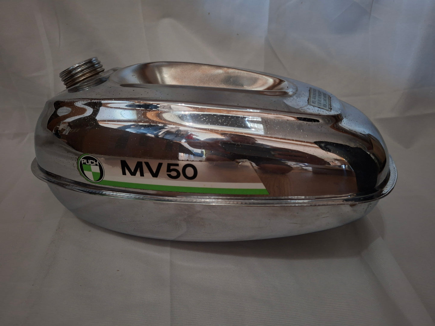 Benzinetank Tomos 4L / APN / Puch MV