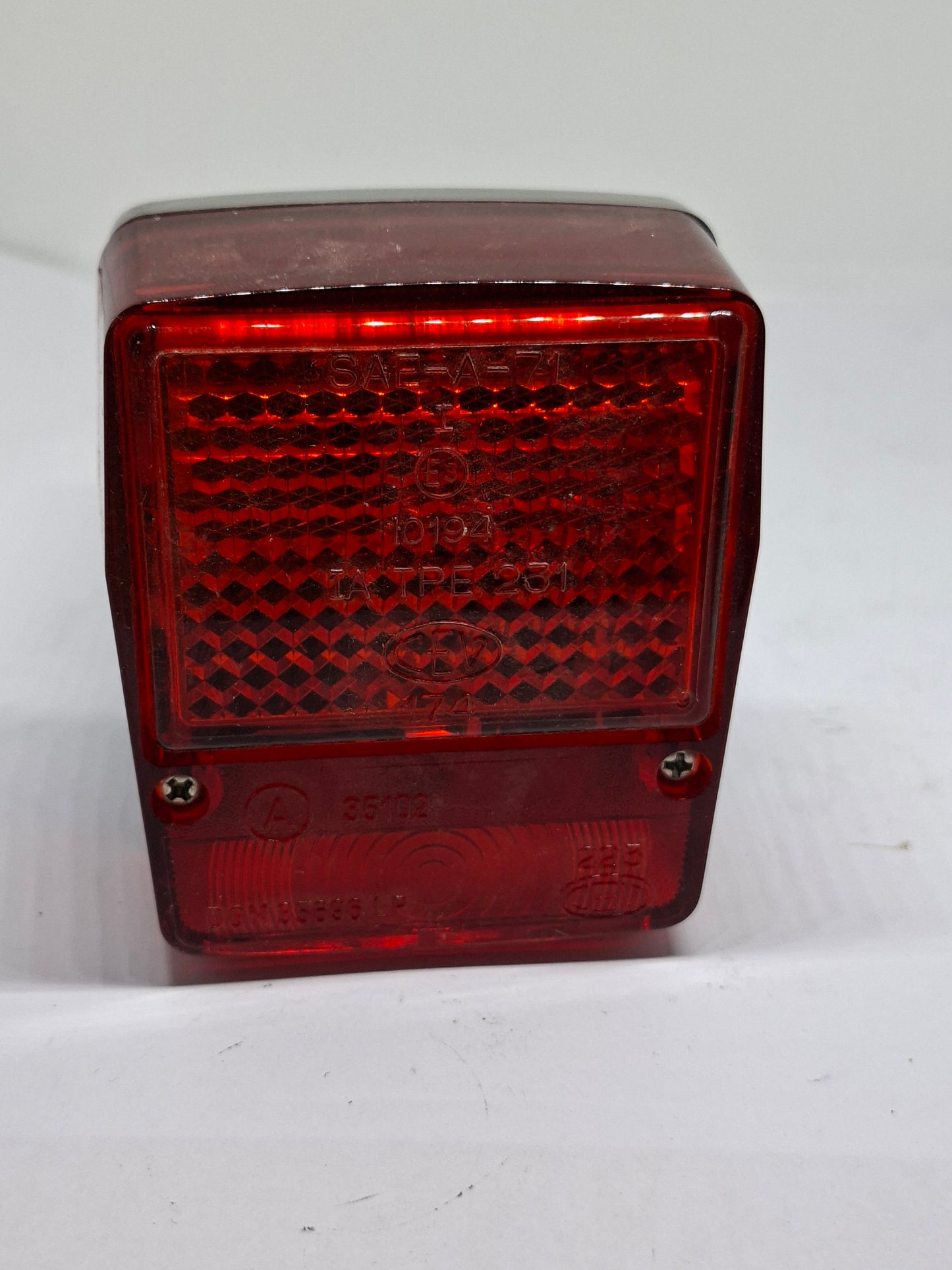 Achterlicht CEV 174 / 223 grijs universeel NOS