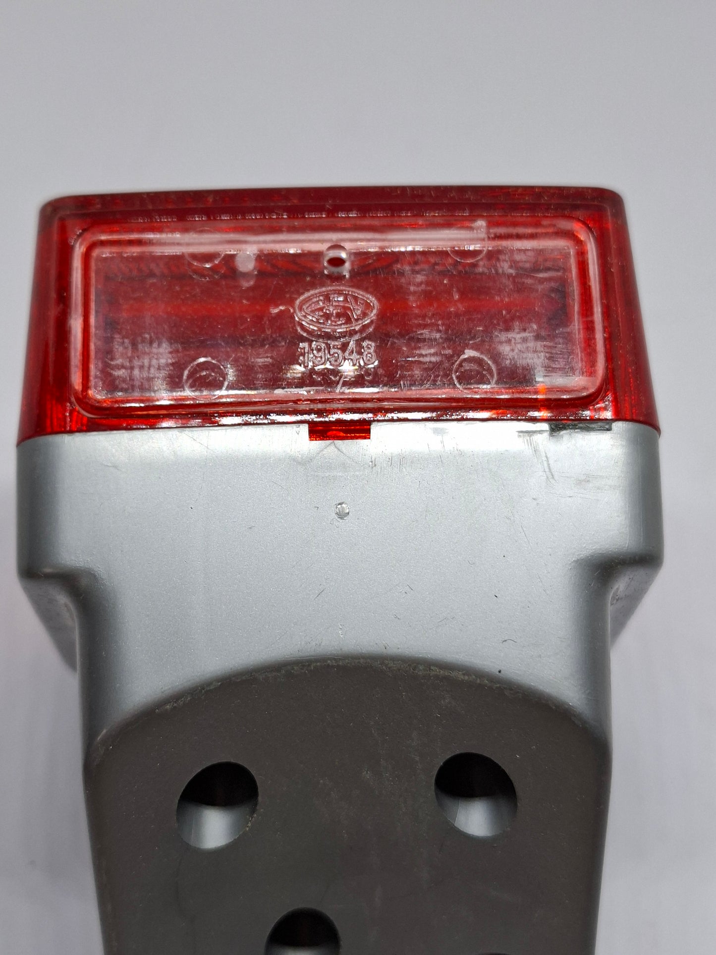 Achterlicht CEV 174 / 223 grijs universeel NOS