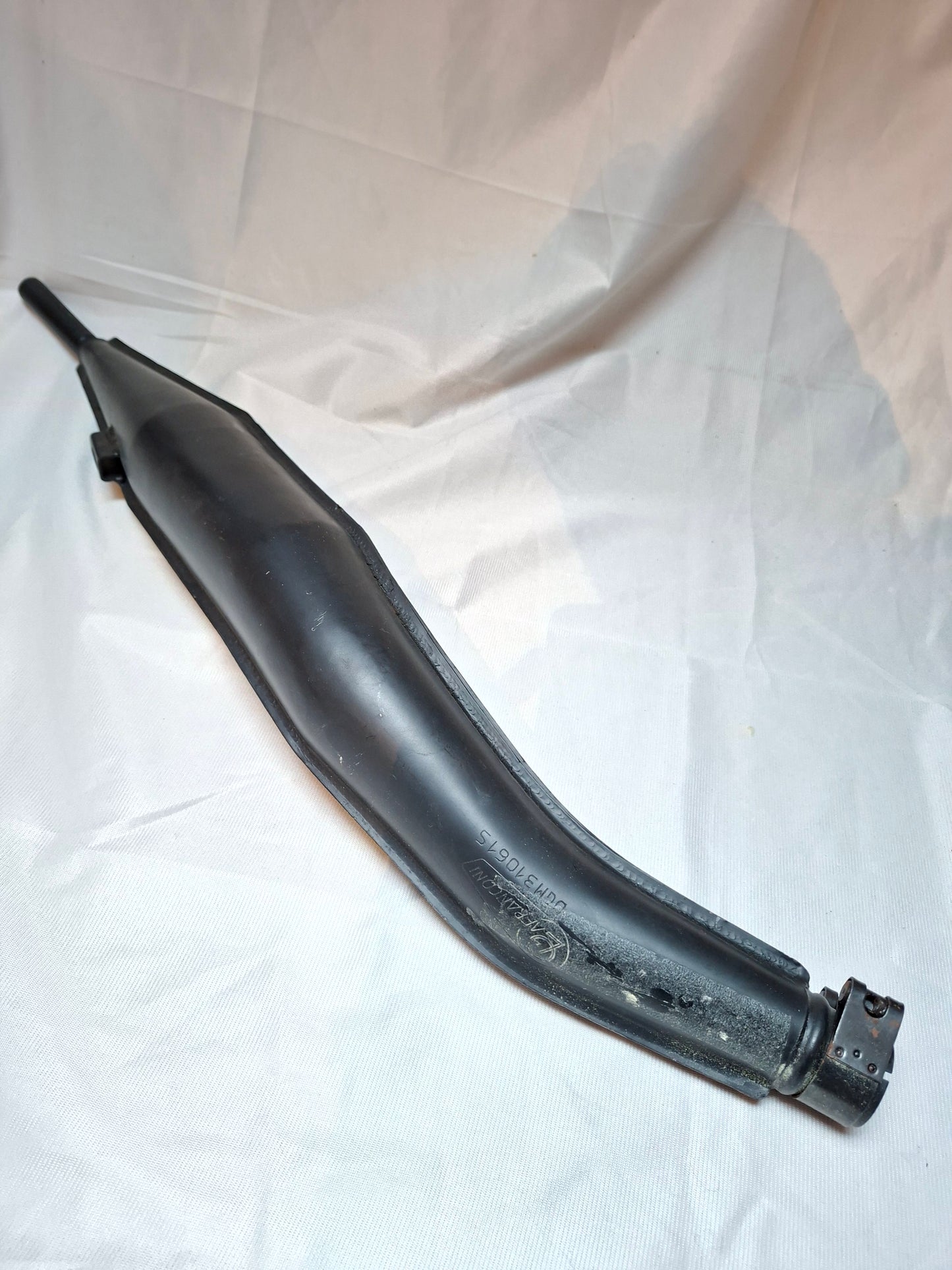 Uitlaatdemper Benelli / MotoBi / Moto Guzzi Cross bovenlangs midden DGM 31061 S