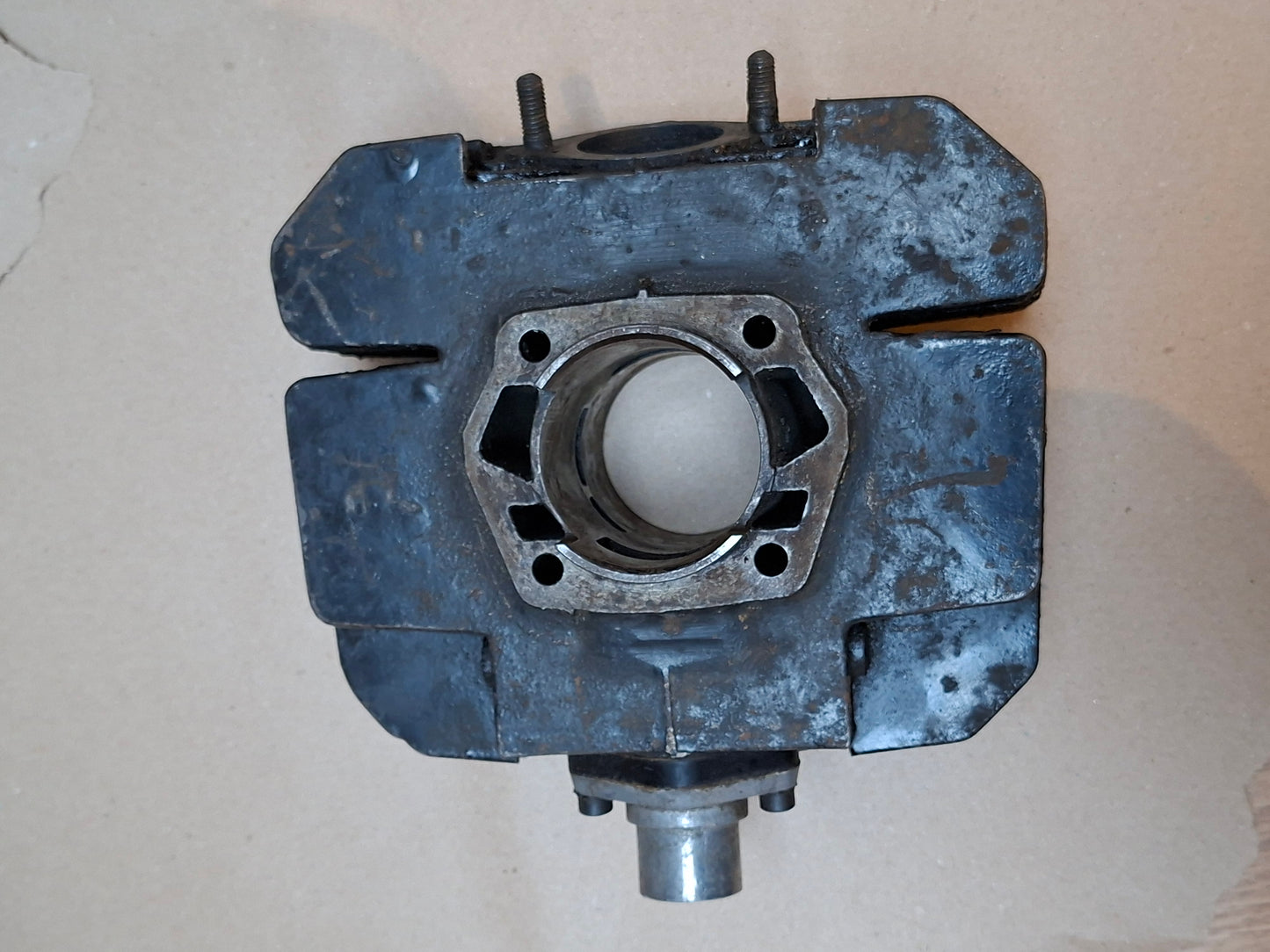 Cilinder Benelli / MotoBi / Moto Guzzi 125cc 56mm
