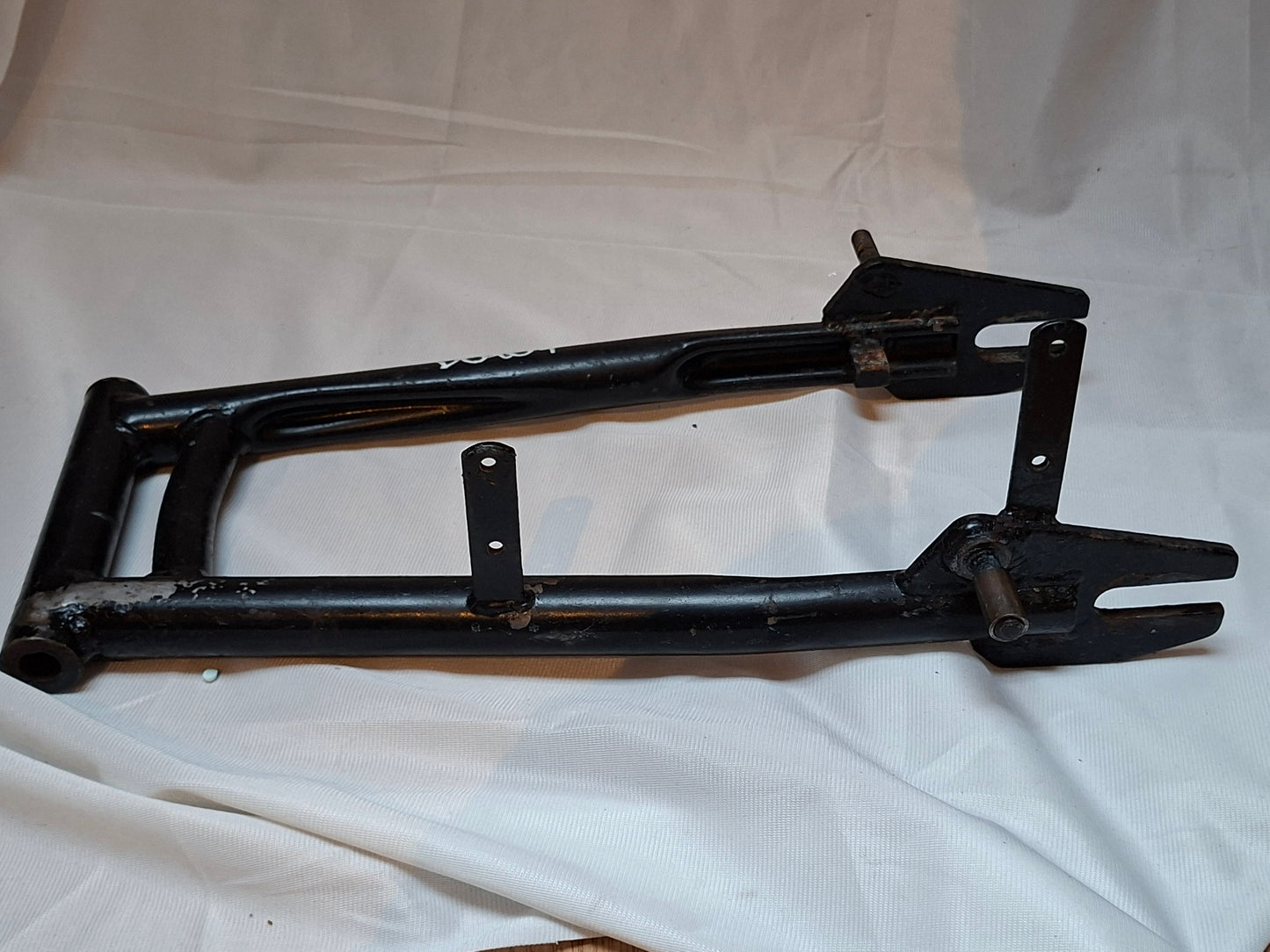 Achterbrug Benelli / MotoBi / Moto Guzzi 50 / 125 cc 2e hands