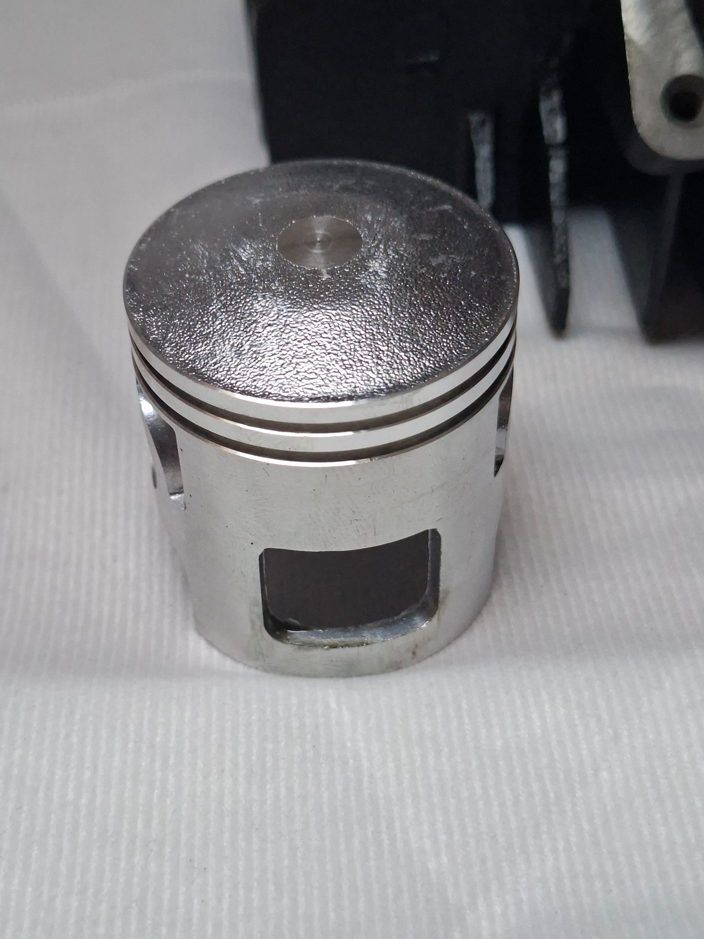 Cilinder fast-arrow + zuiger gietijzer 44mm 65cc Tomos A35
