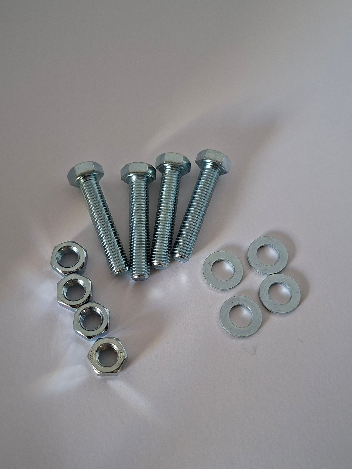 Boutset achtertandwiel Tomos 4L / APN / AT50 / ATX / Revival / Streetmate / Pack'r