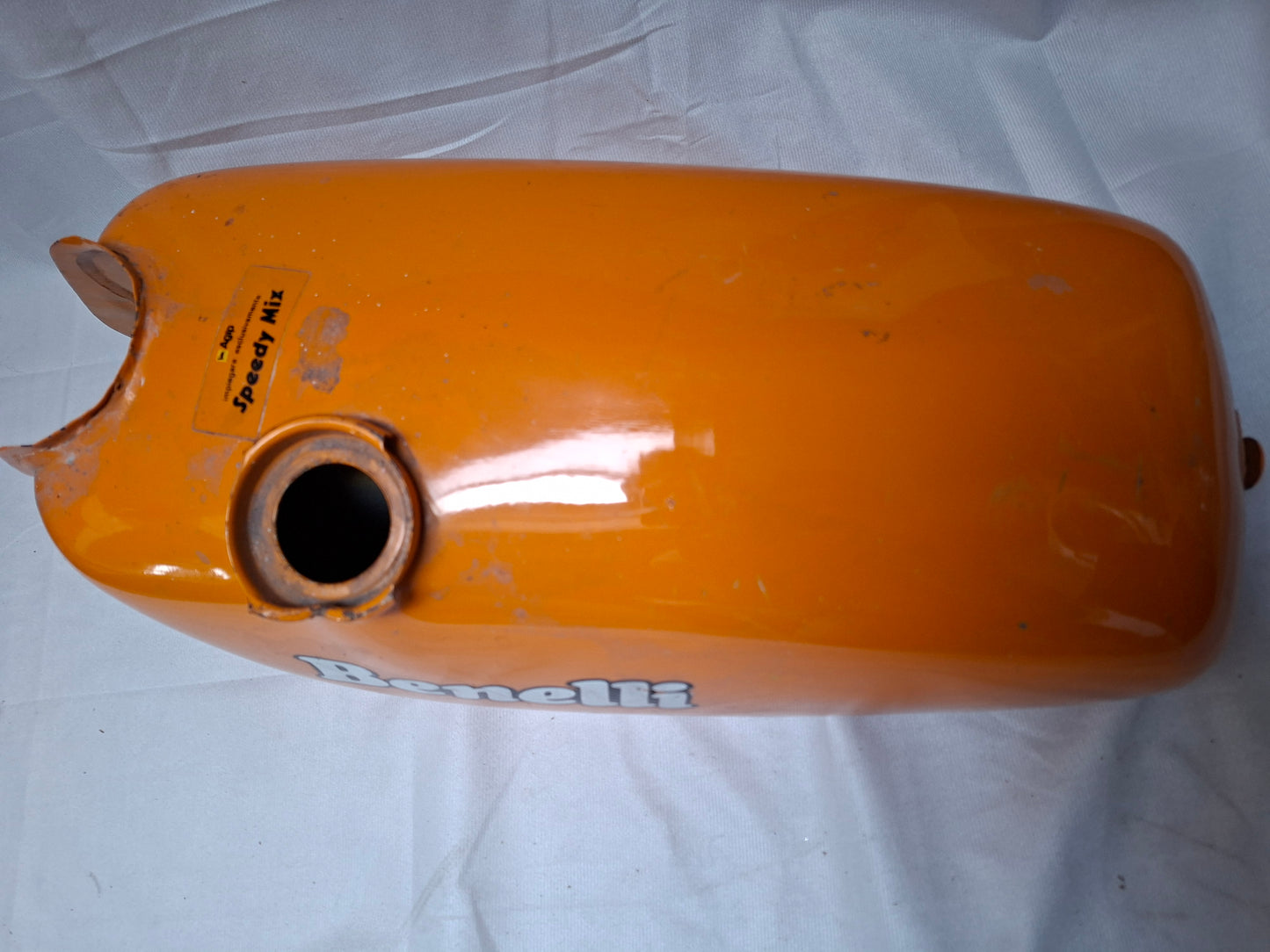 Benzinetank Benelli / MotoBi / Guzzi 50 Cross Oranje NOS