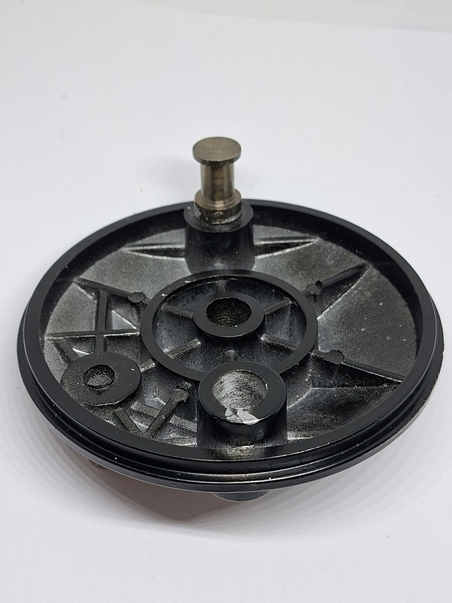 Remankerplaat achterwiel Tomos 4L / ATX zwart  (205.725)