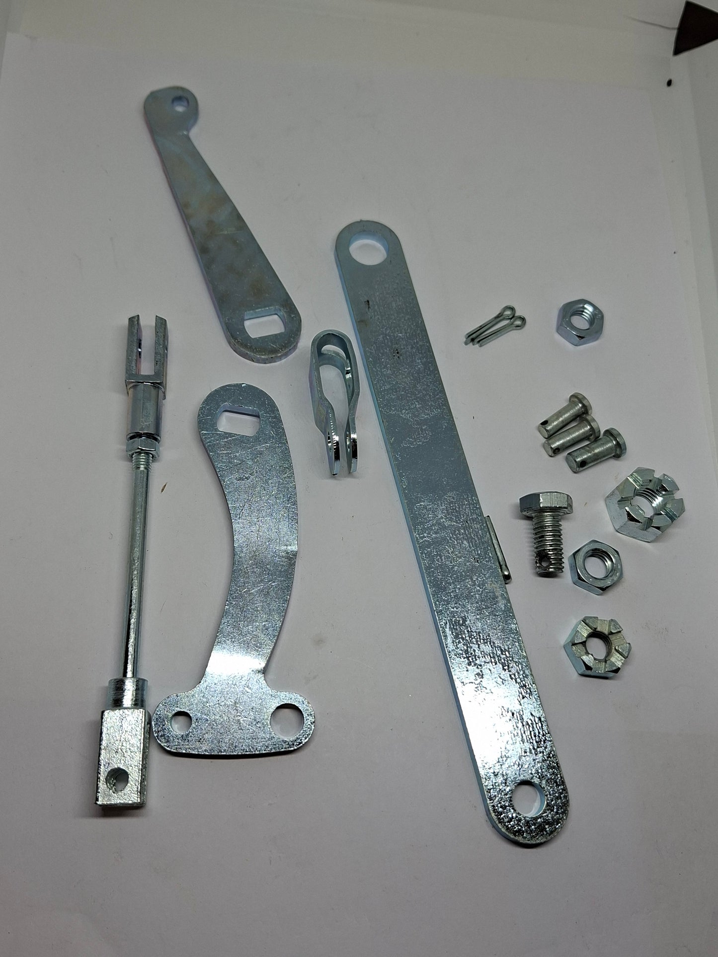 Bevestigingsset 2 leading trommelrem Grimeca Tomos E90