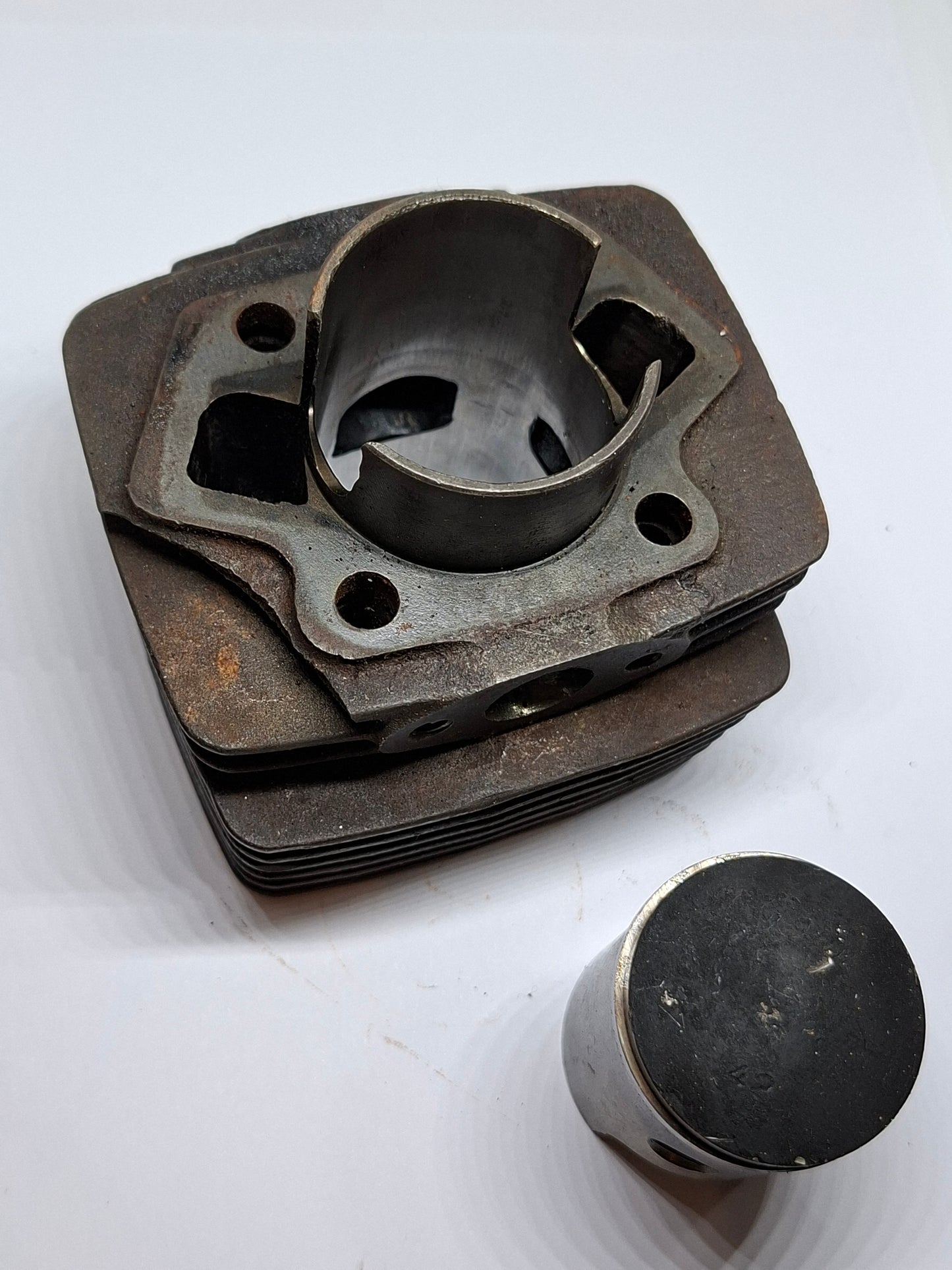 Cilinder Tomos 4L 2e hands (2) 60cc