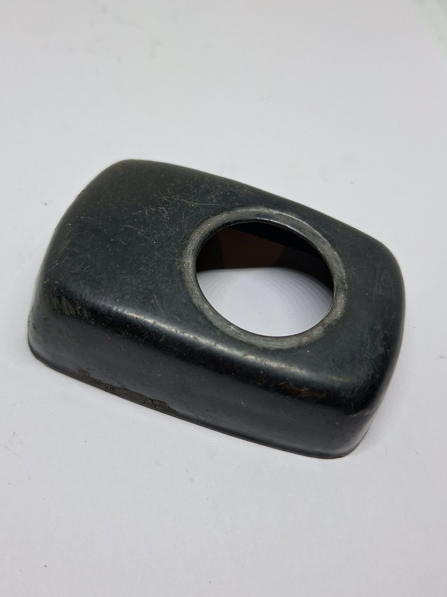 Koppelingsdekseltje / druklagerdeksel Tomos zwart 2e hands