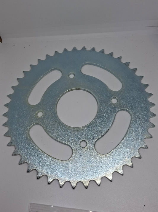 Achtertandwiel 43 Tands Benelli / MotoBi / Moto Guzzi 415