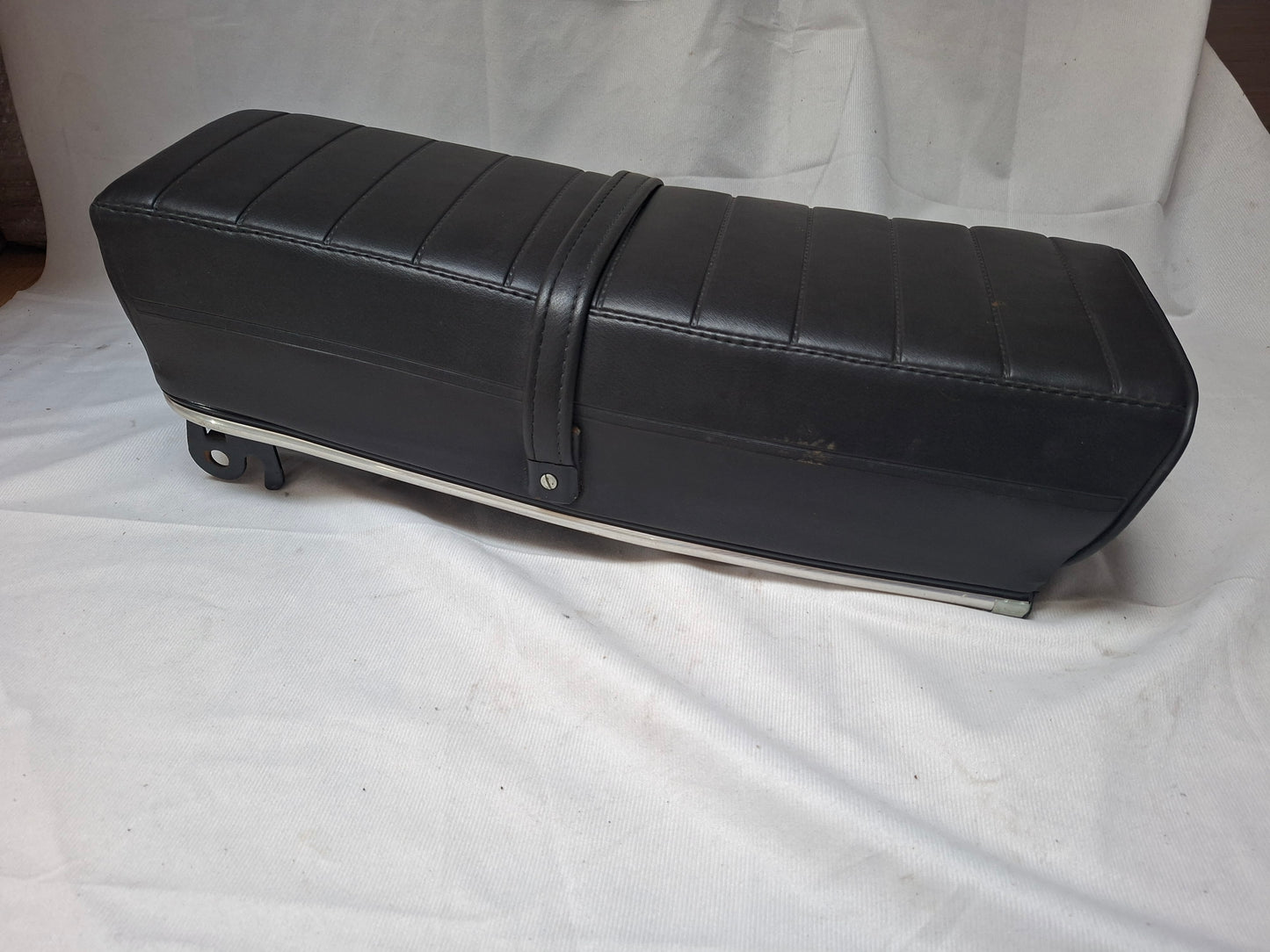 Korte buddyseat Benelli NOS