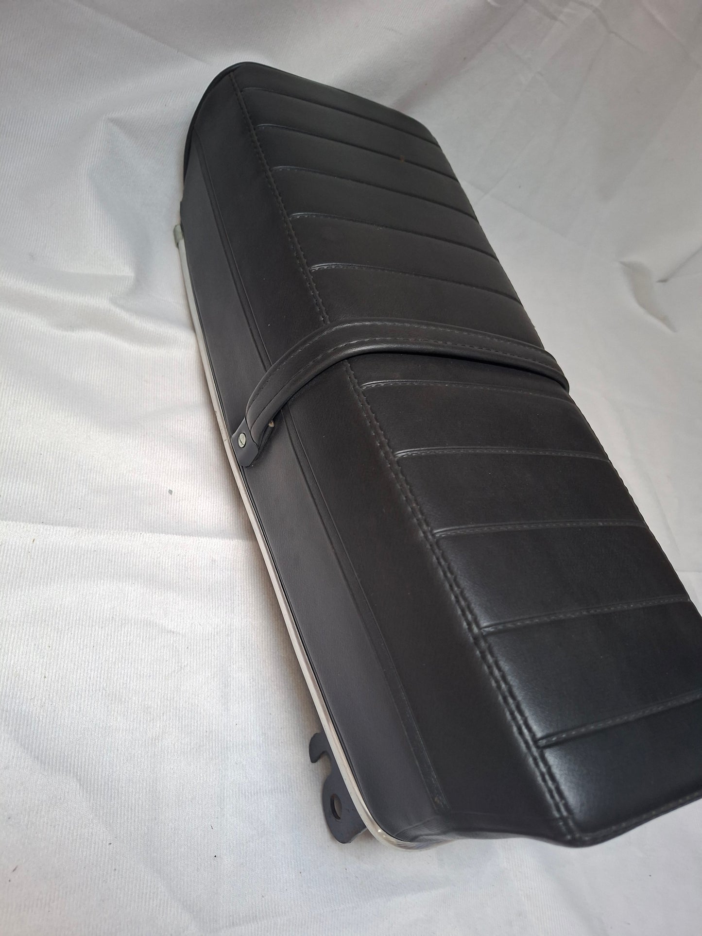 Korte buddyseat Benelli NOS