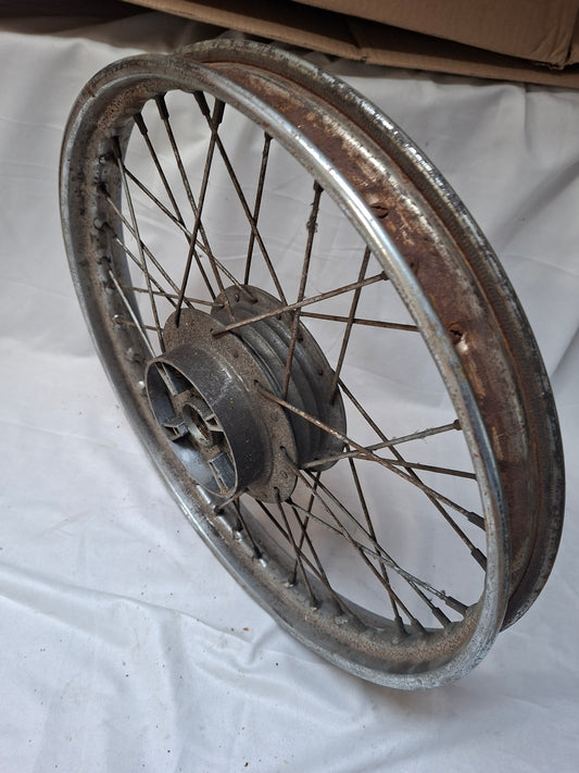 Achterwiel Benelli / Motobi / Guzzi 18''