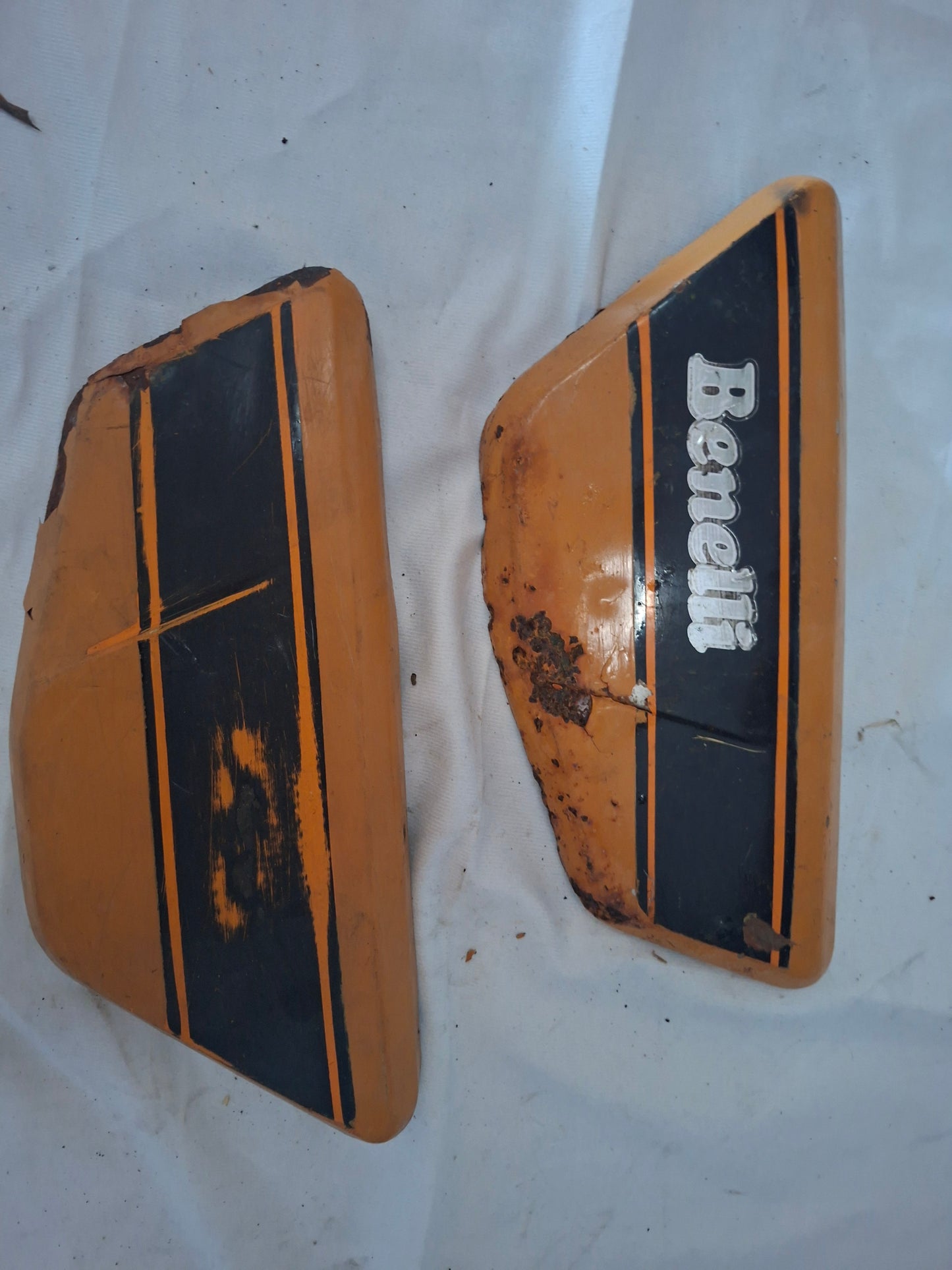Zijkapset Benelli Oranje 2e hands