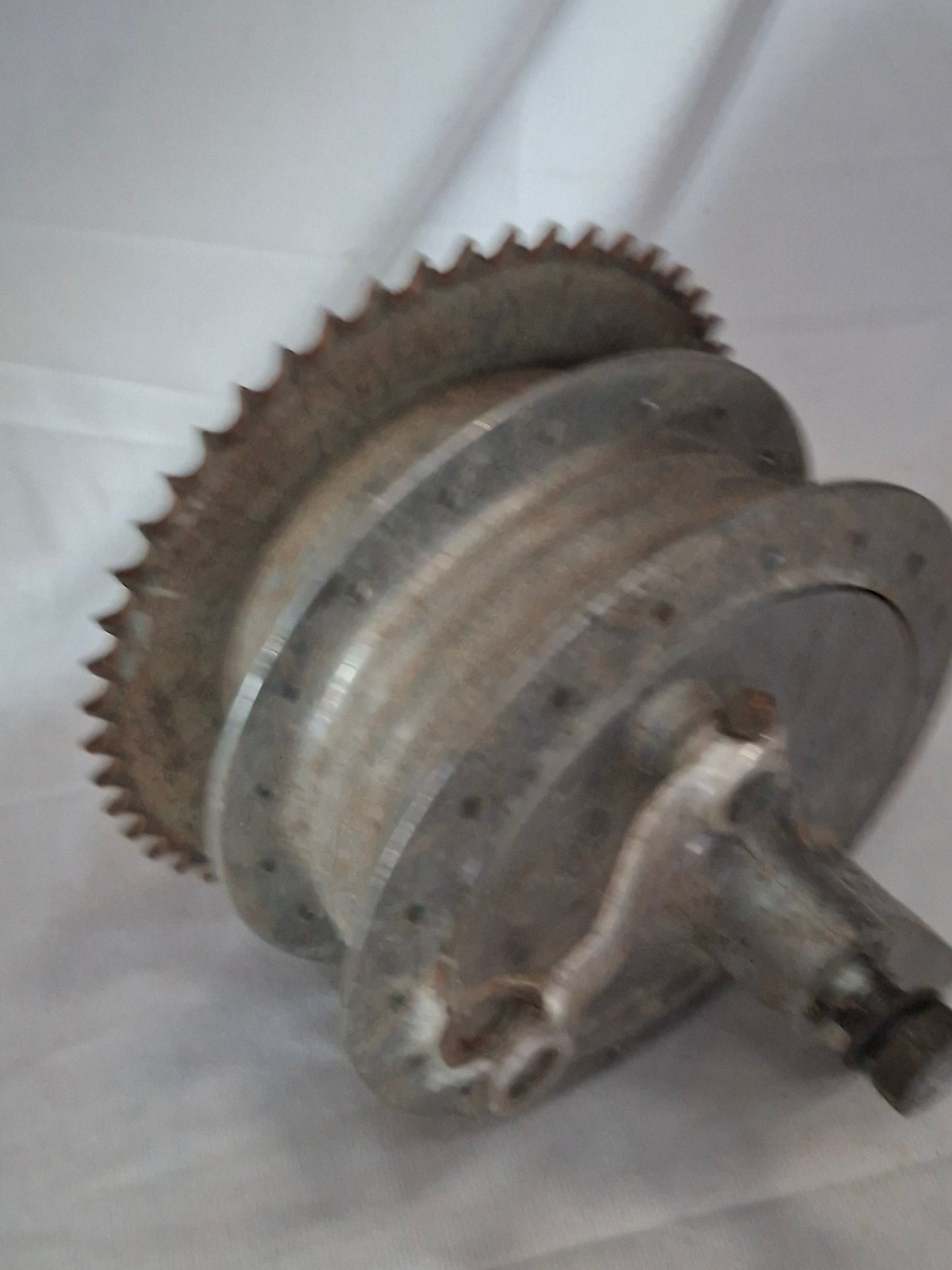 Grimeca Achterwielnaaf Groot (136mm) – Compleet met Remankerplaat