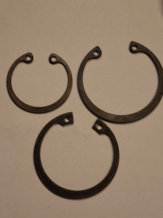 Seegerring set carter rechts Benelli / MotoBi / Moto Guzzi