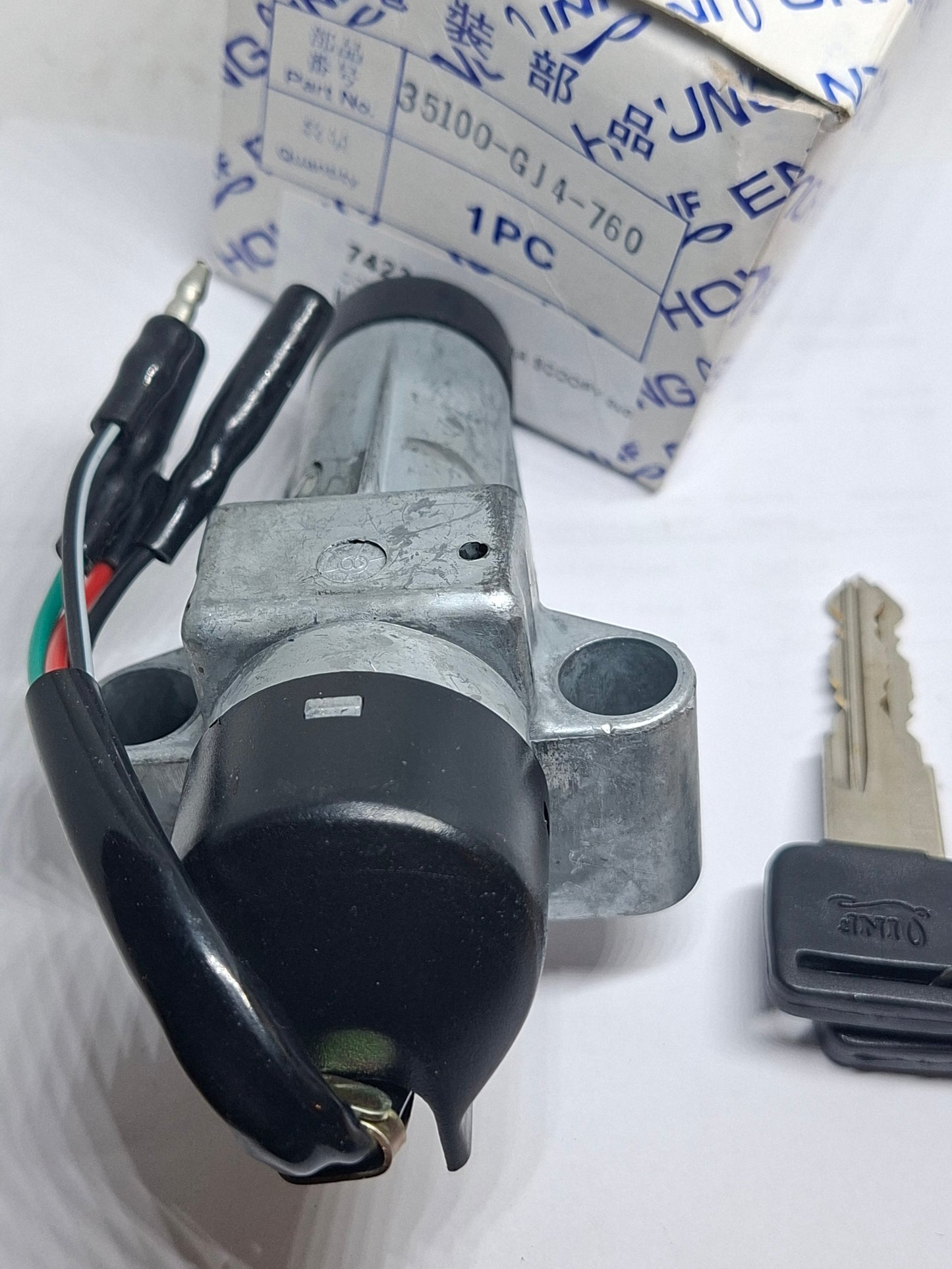 Contactslot Honda Scoopy SH50 OT met 2 sleutels –  35100-GJ4-760