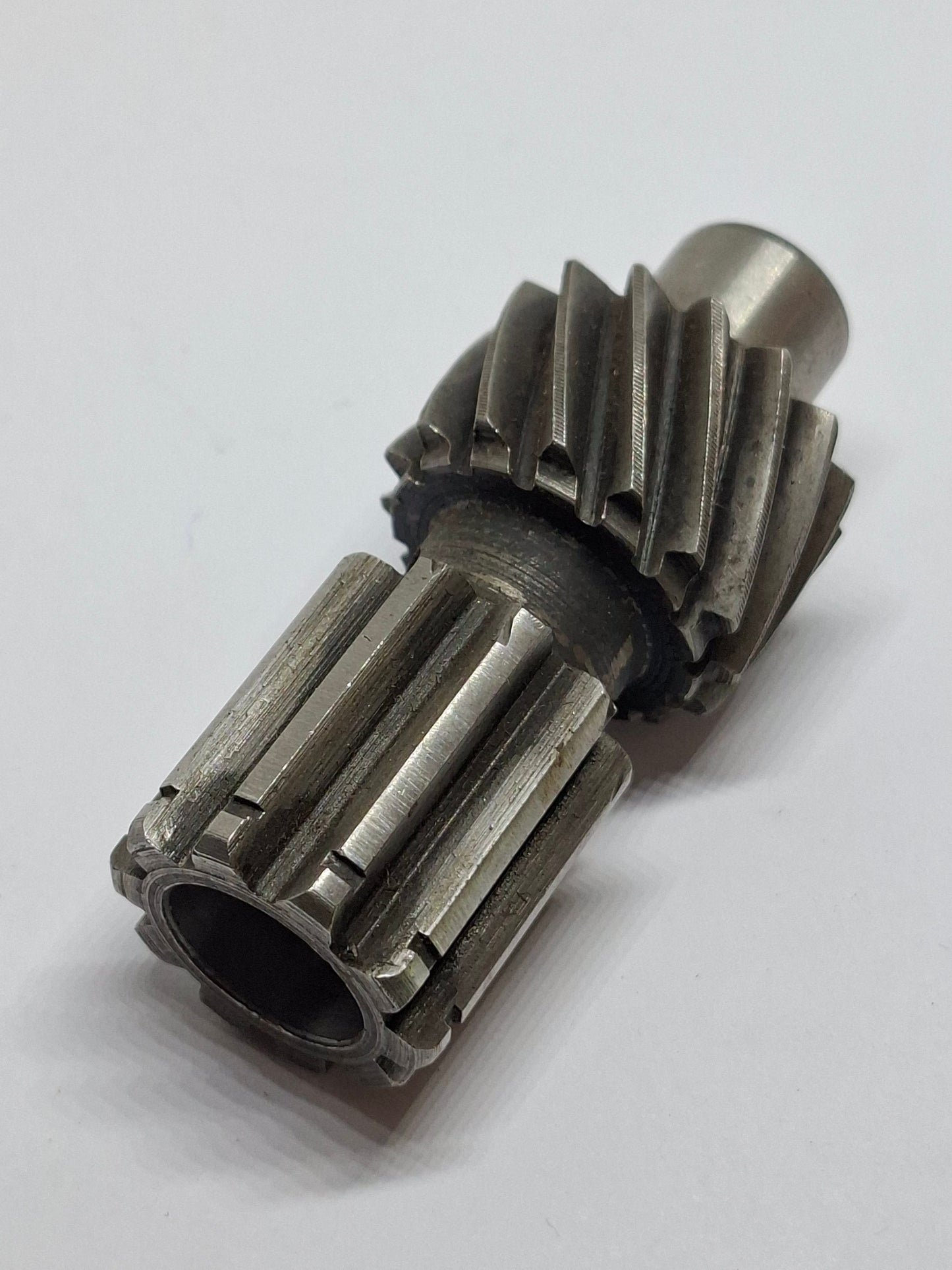 Aandrijftandwiel Tomos 4/5 versnellingen NOS (205.623)