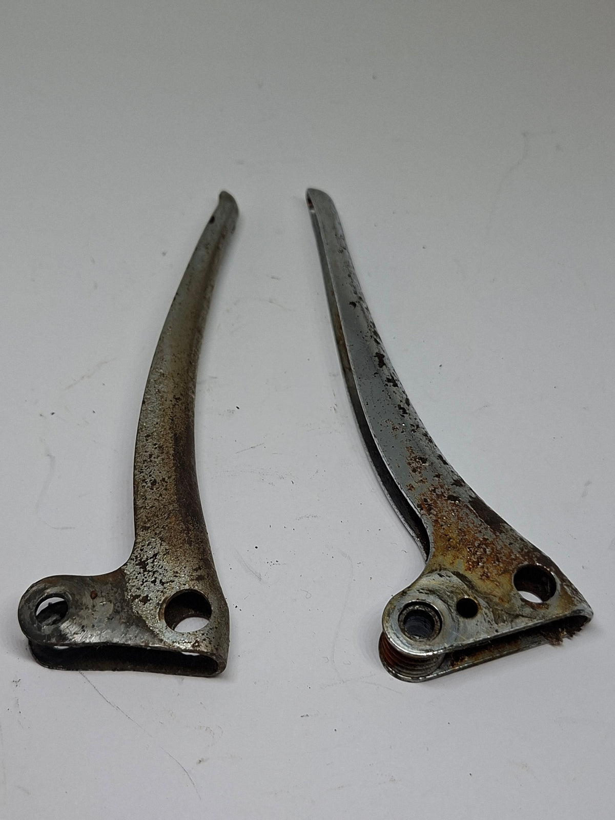 2x remgreep jaren 60 universeel / 2e hands