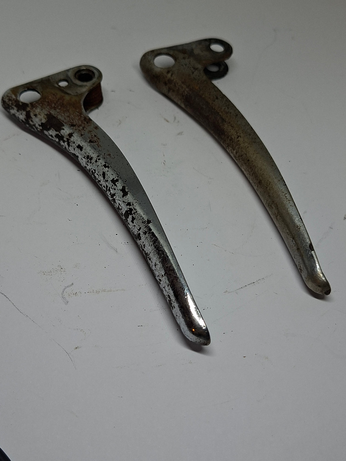 2x remgreep jaren 60 universeel / 2e hands
