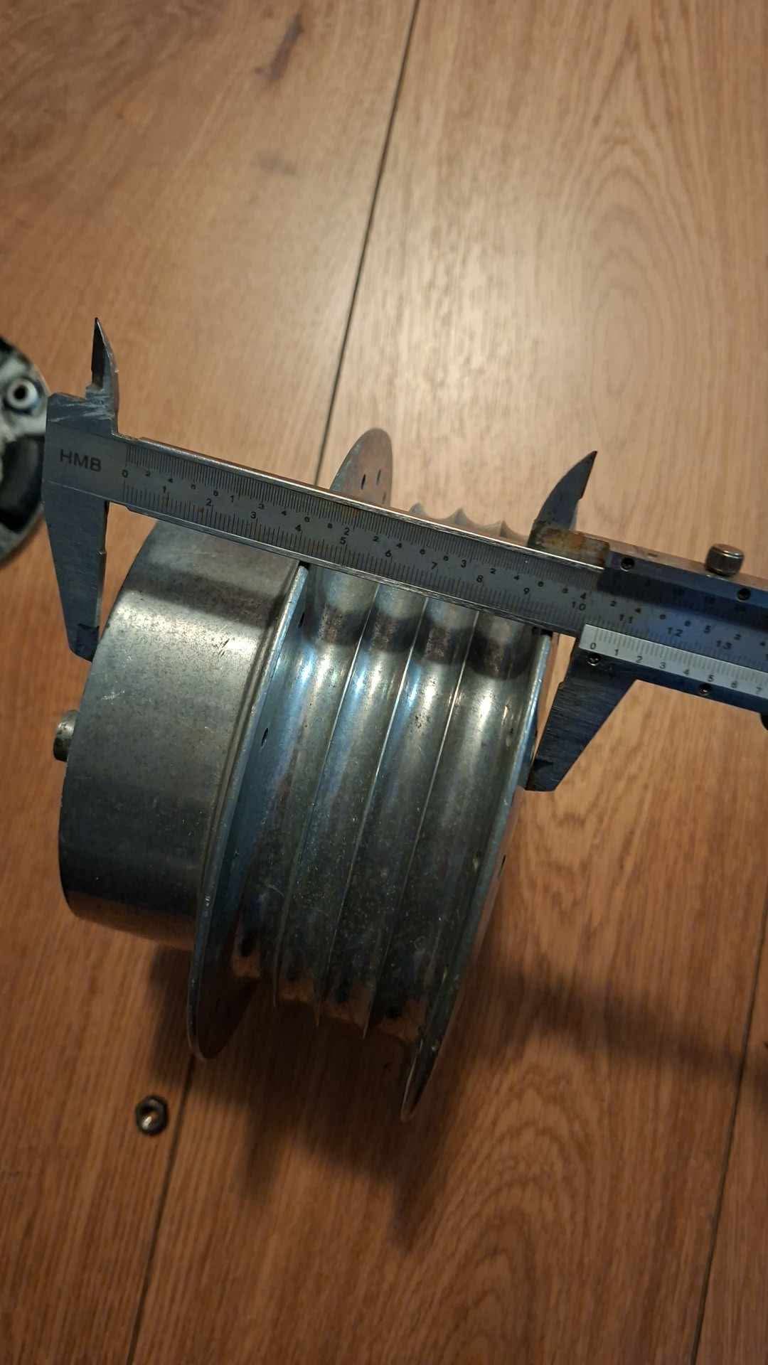 Grimeca Achternaaf GROOT incl. remankerplaat (136mm Remsegmenten / 186mm Buitendiameter) – Italiaanse Oldtimer / classic race